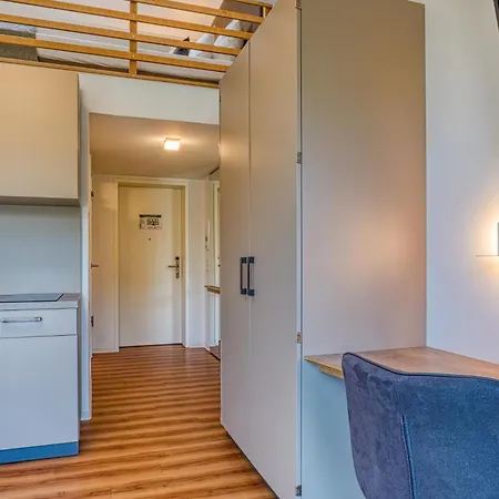 Nicetostay Aparthotel
